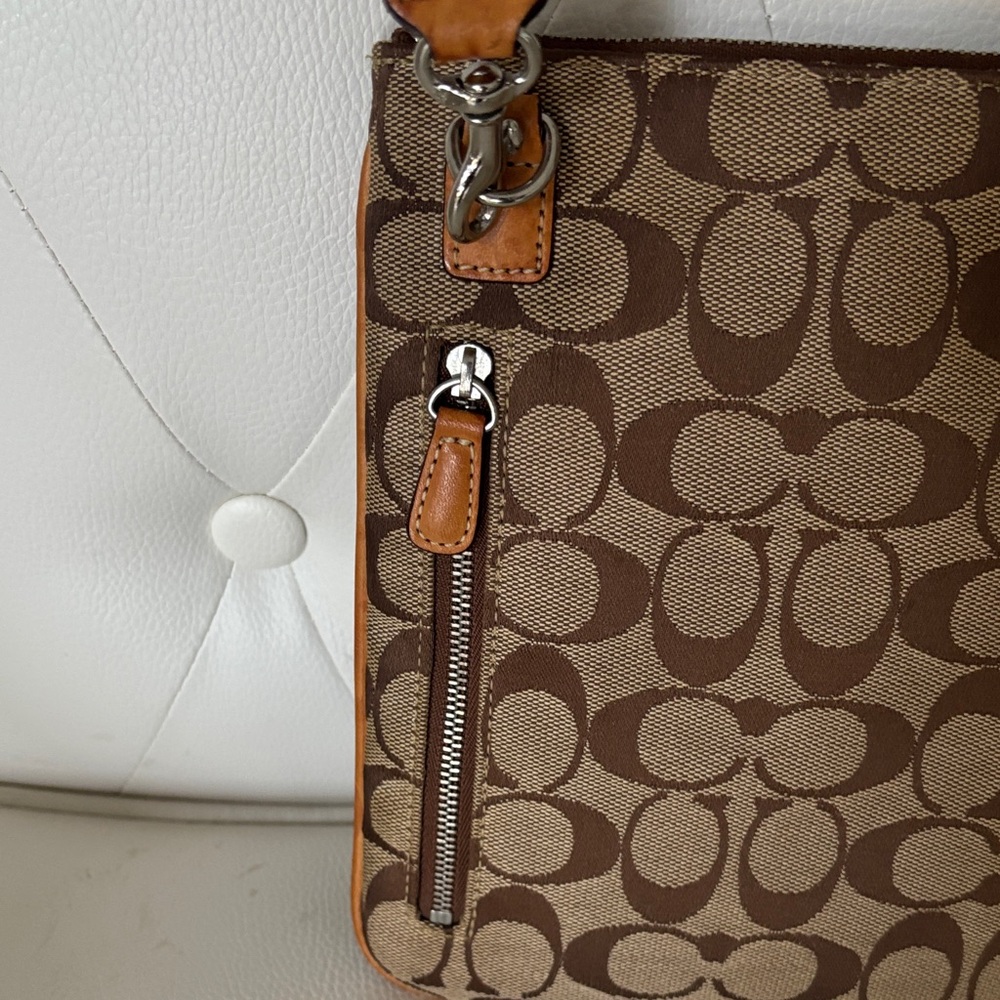 Coach Brown Messenger Bag with Signature Monogram  ( PREOWNED) - Picture 4 of 11